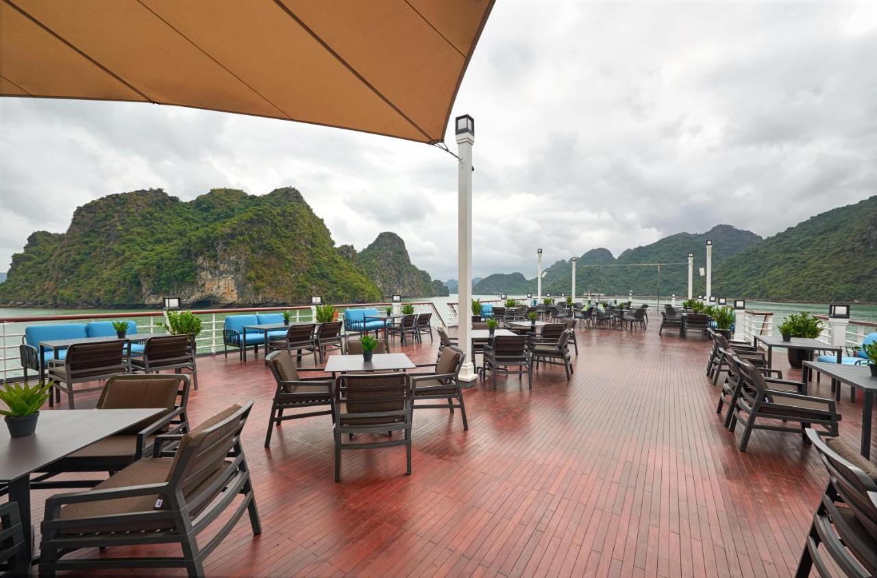 พาราไดซ์ แกรนด์ ครูซ - อ่าวลานฮา Hotel ฮาลอง ภายนอก รูปภาพ