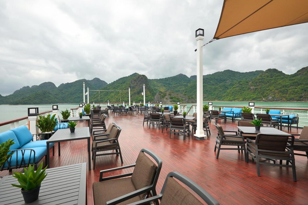 พาราไดซ์ แกรนด์ ครูซ - อ่าวลานฮา Hotel ฮาลอง ภายนอก รูปภาพ